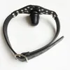 Restriant Toy Bondage Studded Läderband Mouth Gag Oral Kort Plug Låsbar Buckled # R78