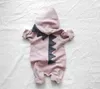 Baby Boy Girl 3D Dinosaur Costume Solid Pink Szare Rompers Ubrania dla niemowląt ciepłe wiosenne jesień Bawełny Jumpsuits Playsuit Ubrania 2612620