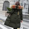 Lowas feminina Parkas Grande colarinho de peles com capuz de algodão acolchoado casaco comprido mulheres winter parka engrossar jaqueta quente fêmea plus size 3xl joelho-lengt