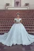 럭셔리 새로운 도착 숄더 플러스 사이즈 공 가운 웨딩 드레스 핸드 메이드 꽃 Applique 신부 가운 웨딩 드레스