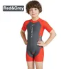 Lycra Kısa Kollu Wetsuit Çocuklar Erkekler İçin Bir Parça Mayo Dalış Mayo Takımları Çocuk Mayo Sörf Döküntü Koruması5020851