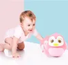 Nieuwe Collectie Baby Speelgoed Rammelaars Knikken Tumbler Pop Speelgoed Ontwikkelen Baby Intelligentie Bewegende Ogen Hand Bel Rammelaar Zachte Tanden lijm Baby 9861580