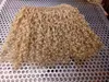 新しいスタイルの強い中国のバージンレミーの巻き毛の毛の毛の球量人間の上の髪の伸びのブロンド6130＃色100g 1束