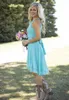 Modest Short Bridesmaid Dresses Light Sky Blue Halter Neck Knäslängd Ruffle Chiffon Plus Size Country Wedding Party Dresses HY267