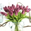 1 Pc Tulipes Artificielles Fleur pour le printemps décoration de mariage à la maison flores Pas Cher PU Faux fleurs Artificiales tulipe blanche C18112602