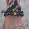 Tier-Charm-Armband, Löwenkopf mit Krone, 8 mm, natürliche OXY-Steinperlen, Pavé-CZ-Kronen, Herren- und Damenschmuck