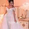 Luxe Arabische 3D Floral Trouwjurken met Overskirt Parels Crystal Applicaties Mermaid Dubai Trouwjurk Glamoureuze Plus Size Bruidsjurken