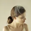 Vintage Birdcage Wedding Veils met kralen Face Blusher Hair Peckes One Layer Short Headpieces Bruids Veils Ivory BW-V602