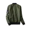 Новые куртки бомбардировки мужская осень зима мода пальто армии зеленый / черный тонкий тонкий подходящий мужской ветер выключатель плюс размер пальто M-4L