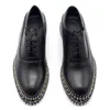 sapatos de couro masculinos artesanais rebitam o laço de couro cavalheiro baixo para ajudar os sapatos masculinos nobres homens Oxfords