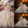 Tiered Tule Cute Flower Girl Jurken voor Bohemian Wedding Spaghetti Lace Applique Sweep Train Girls Pageant Jurk Verjaardagstoga's