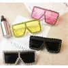 Роскошные алмазные квадратные солнцезащитные очки женщины Mincl Brand размер кристалл солнцезащитные очки дамы новые очки оттенки NX D18102305