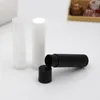 Moda 5 ml Negro/Blanco/Color claro Chapstick vacío Brillo de labios Tubo de bálsamo de lápiz labial Envase cosmético de plástico LX3030