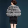 Hongzuo Winter Gray Faux Fur Coat Kvinnor Varm Mode Svart Syntetisk Fur Cape Coat Vit Tjock Plush Furry Shawel 2017 pc231