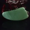 Dingsheng Natural Crystal Green Aventurine Jade Slimming Face Massager Gua Sha Scraping Massage Tool Facial Back Body Spa Massage Avkoppling