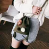 2018年の最新の子供のハンドバッグファッション韓国の挽く麻酔のバケツと漫画のリスショルダーバッグ子供のクロスボディバッグ女の子財布