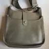 Mode femmes sac classique EveIyne sacs à main en cuir marque Designer femme nouveaux sacs à bandoulière de luxe marron rouge noir fourre-tout H1012 320J