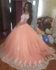 Elegant Blush Pink Ball Gown Quinceanera Dresses Off Shoulder White Lace Appliques Tulle Plus Size Sweet 15 Dresses Saudi Arabic P8322545