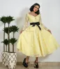 Żółte Długie Rękawy Prom Dresses Z Czarną Wstążką Pas Koronki Długość Herbaty Suknie Wieczorowe Saudyjska Arabia Kobiety Formalne Nosić Custom Made Vestidos