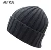 Berretti di arrivo Donna Cappello lavorato a maglia Cappelli invernali da uomo per donna Cappellini per cappelli Gorros Marca Warm Moto Wool Touca Winter Beanie Hat