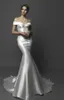 2018 Off The Shoulder Mermaid Abiti da sposa Satin Sweep Train Senza maniche Sexy Bohemian Abito da sposa Backless Plus Size Abiti da sposa economici