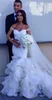 2018 Vestidos de casamento de sereia de luxo fora do ombro lace apliques de cristal frisado ruffles capela trem organza sweetheart vestidos nupciais