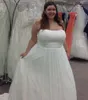 Plus Size Chiffon Wedding Dresses 2019 Ny specialanpassad Simple Court Train ärmlösa veck Axel Empire Maternity Bridal Gown235a
