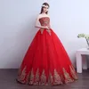 Fansmile 2017 Gratis frakt Vintage Lace Red Wedding Dresses Long Train Plus Storlek Boll Gown Robe de Marie Billiga