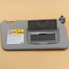 Ny bil Auto Gray Front Leftright förare Passagerarsida Sun Visor Shield med glasspegel för Suzuki Swift 200620168608041