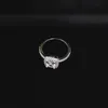 Modeshow Elegant Temperament Jewelry Dames Girls Wit Zilver Gevulde trouwring Klassieke Vintage Ring For Women 9778367