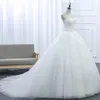 Enkel spets tyllboll klänningar bröllopsklänningar vit snörning romantiska brudklänningar domstolståg snabb frakt HY4174