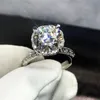 2018 New Arrival Never Fade Oszałamiająca Luksusowa Biżuteria Prawdziwe 100% 925 Sterling Silver Heart Kształt White Topaz Diamond Women Wedding Band Ring
