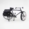 Neue Nostalgie altmodische Fahrrad Modell Flamme Ornament Butangas nachfüllbar aufblasbares Feuerzeug Rot Schwarz 8136133