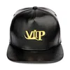 새로운 골드 문자 VIP 야구 모자 PU 가죽 캐주얼 플랫 허리띠 버클 조정 가능한 쿨 Snapback 뼈 힙합 남자 모자