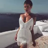 Yissang 2018 Abito estivo Bianco Nero Rosso Party Club Abiti sexy Donna Backless Elegante scollo a V Mini abito con nappa