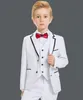 ハンサムな2ボタン中央ベントホワイトボーイフォーマルウェア高品質の男の子結婚式ブレザー子供誕生日プロムスーツ（ジャケット+パンツ+ネクタイ+ベスト）46