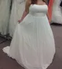 Plus La Taille Robes De Mariée En Mousseline De Soie 2019 Nouveau Custom Made Simple Tribunal Train Sans Manches Plis Sans Bretelles Empire Maternité Robe De Mariée235a