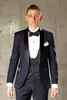 2018 Costume Homme Slim Fit Groomsmen Groom Tuxedos Pour Hommes Bleu Marine Meilleur Homme Costume De Mariage Hommes Costumes Pour La Fête (Veste + Pantalon + Gilet + Arc)