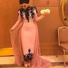長袖イスラム教徒のドレス2018エレガントな黒いレースのアップリケシースパートのドレスドバイアラビア足首長さのイブニングガウンカスタムメイド