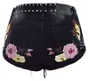 Black punk short quente feminino rebite remendos bordados em estilo floral bordado shorts jeans enrolados