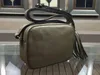 Realfine888 5A 308364 21cm Soho-väskor Small Disco Shoulder-handväskor i läder Kommer med Dust Bag+ Box
