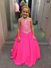 2023 Nya Fuchsia Little Girls Pageant Dresses Pärled Crystals A Line Halter Neck Kids Toddler Flower Prom Party Downs For Weddings245Q