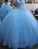 2018 Günstige Hellblaue Ballkleid-Prinzessin-Quinceanera-Kleider, Flügelärmel, Applikationen, Perlen, Tüll, Schnürung am Rücken, Ballkleider, Süßes 16. QQ15