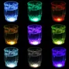 Ice Cube LED Lampeggiante Sommergibile Sensore di liquido multicolore Illuminazione a incandescenza per bere vino Decorazione per bar per feste di matrimonio