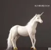 Nordic White Resin Unicorn Staty Heminredning Hantverk Rum Dekoration Objekt Vintage Horse Ornament Resin Animal Figurines Presenter