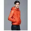 Adam Kış Sonbahar Ceket 90% Beyaz Ördek Aşağı Ceketler Erkekler Kapüşonlu Ultra Işık Aşağı Ceketler Sıcak Dış Giyim Coat Parkas Açık Havada