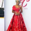 Röd a-line röd matta klänningar sexig en axel spets applikationer sydafrikansk lång prom klänning aso-ebi tulle sweep train afton party kappor