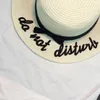 Sommerfrauen-Hüte mit breiter Krempe und faltbarem Strandhut mit Schleife, Mädchen-Sonnenhut, Strohhut, freies Schiff