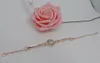 estilo caliente La nueva pulsera popular de oro rosa ocho corazones ocho flechas circonita las mujeres simples usan pulsera versión coreana pulsera de cristal