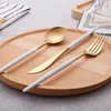 Commercio all'ingrosso padellame regola oro bianco Dinnerware Set 304 acciaio inossidabile occidentale Posate alimento della cucina di articoli per la tavola Insieme di pranzo